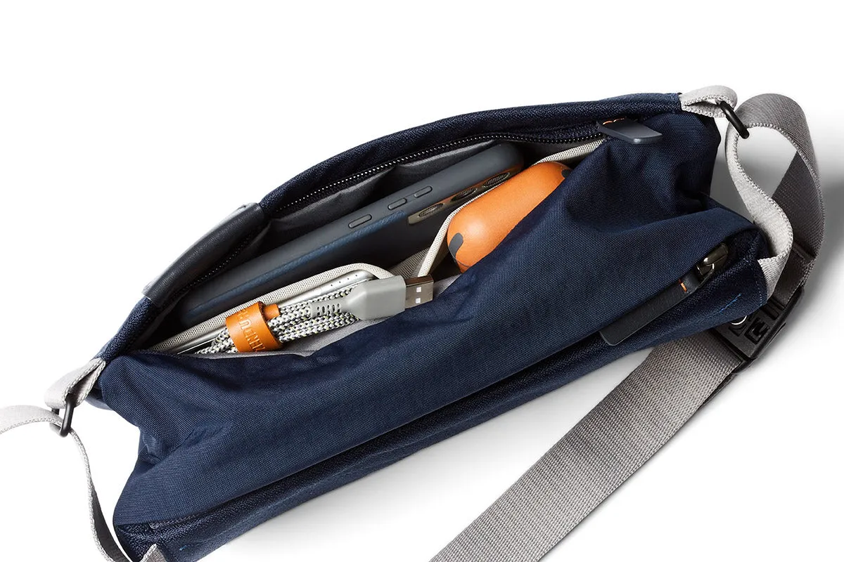 Bellroy Sling Mini in Navy