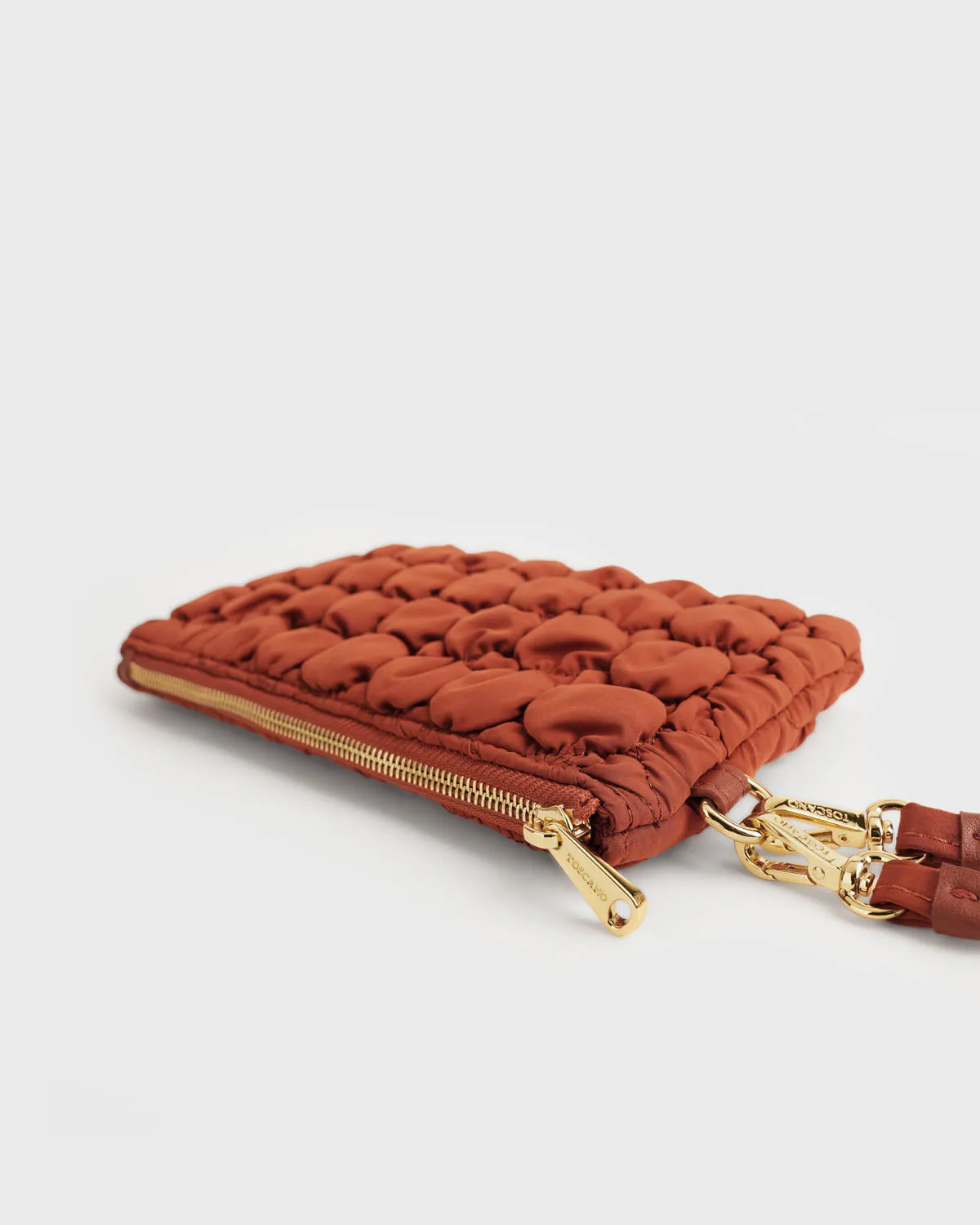 Bloom Wristlet Pouch (Crimson)