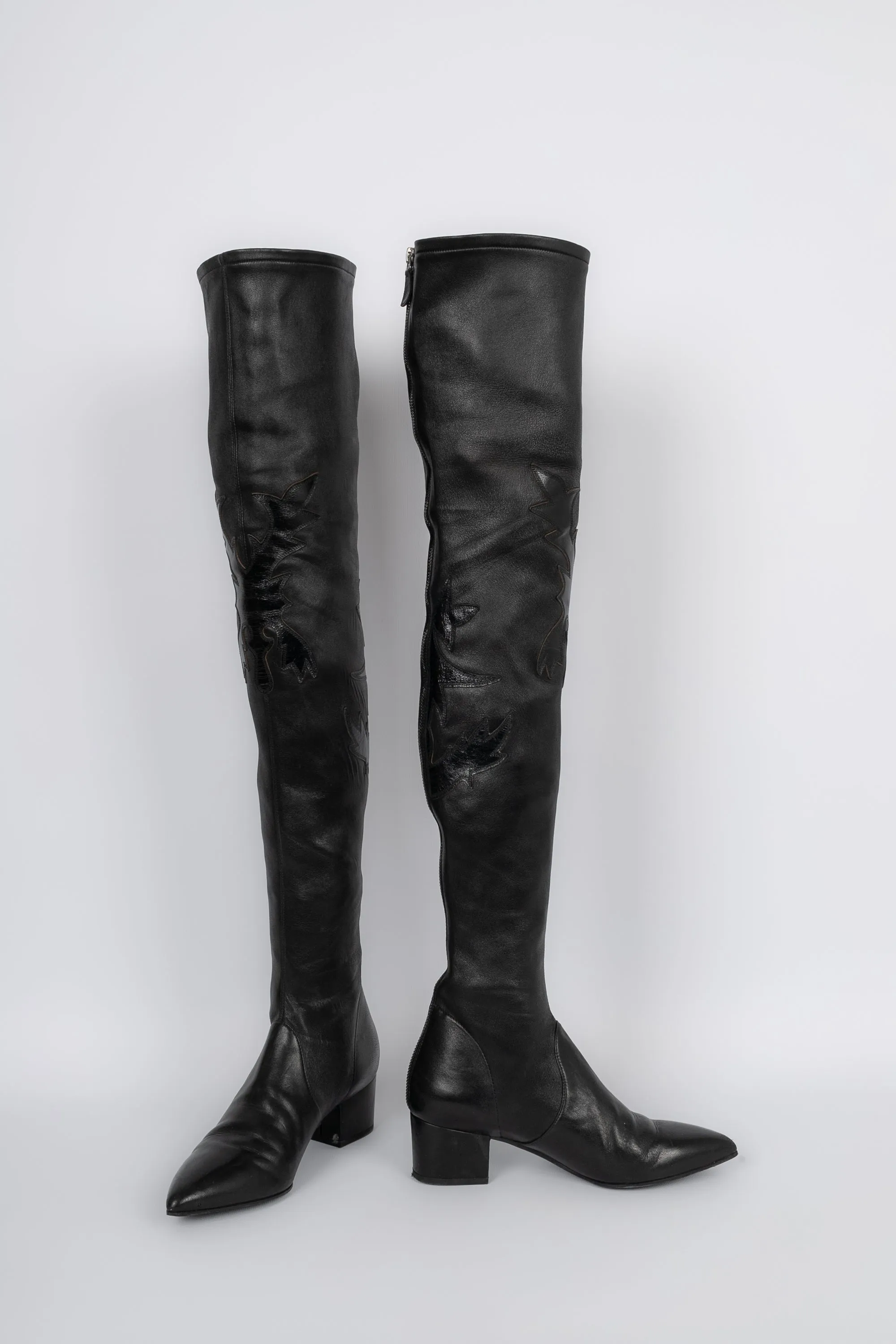 Bottes cuissardes en cuir Chanel