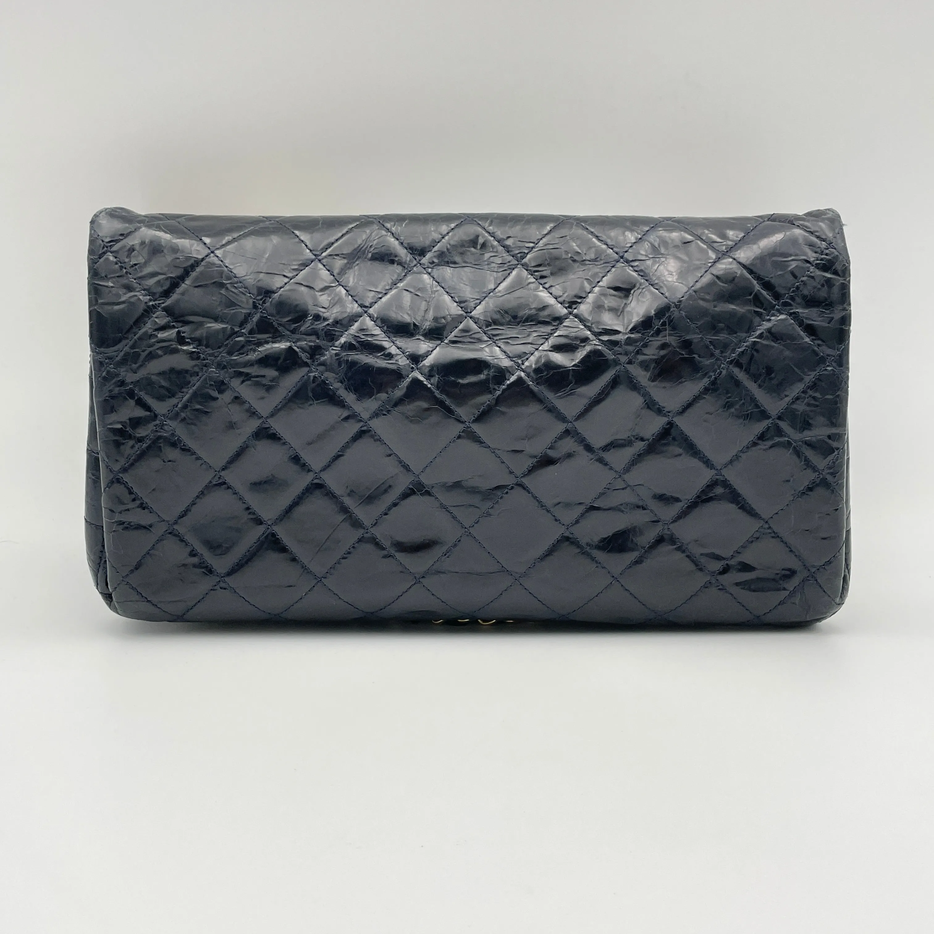 CC Turnlock Crinkled Navy Shoulder Bag in Calfskin, Gold hardware