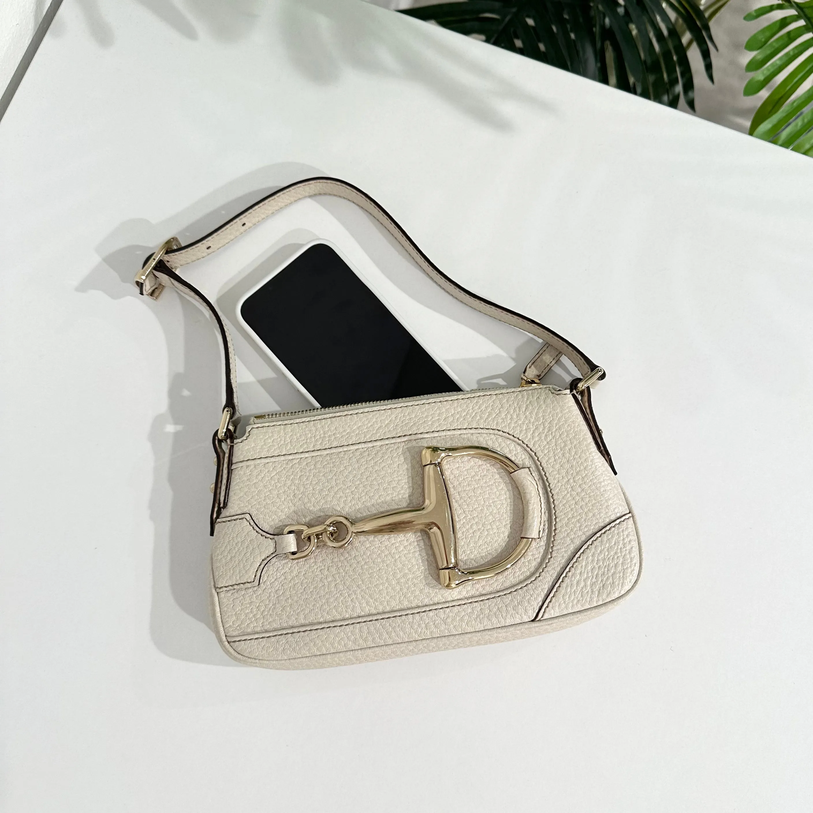 Gucci Crème Mini Hasler Pochette